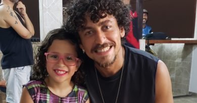 Duda Senna estreará no cinema ao lado de Jesuíta Barbosa Duda Senna estreará no cinema ao lado de Jesuíta Barbosa
