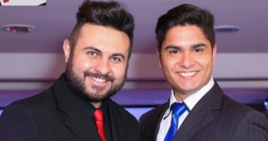 Cassio Pardo e Thiago Fagundes recebem título internacional em evento de beleza. Cassio Pardo e Thiago Fagundes recebem título internacional em evento de beleza.