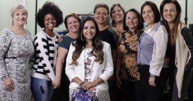 Engajada contra violência doméstica, Cristina Mel lança novo videoclipe. Engajada contra violência doméstica, Cristina Mel lança novo videoclipe.
