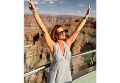 Dani Stolai está nos Estados Unidos gravando matérias para o novo programa “All Inclusive”, que logo estreará na Record News